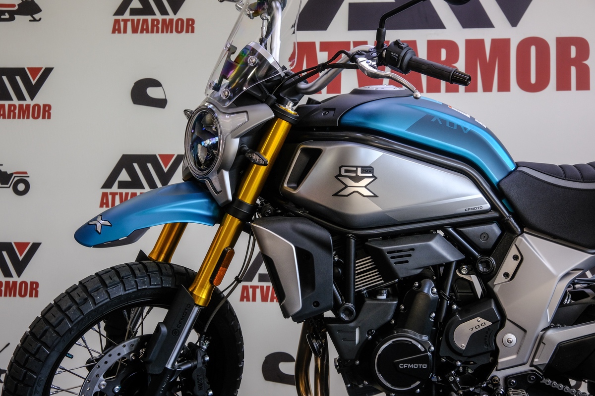 Яркий и мощный байк CFMOTO 700 CL-X уже в наличии