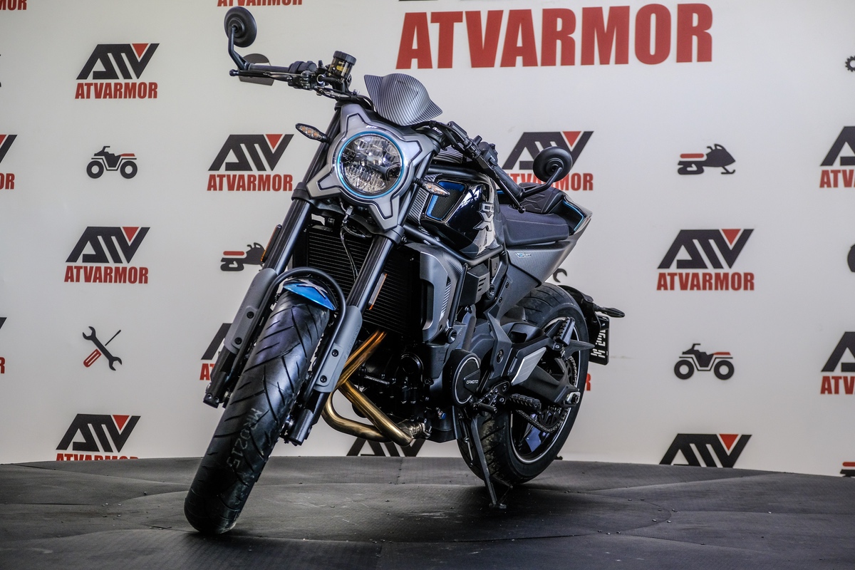 Яркий и мощный байк CFMOTO 700 CL-X уже в наличии