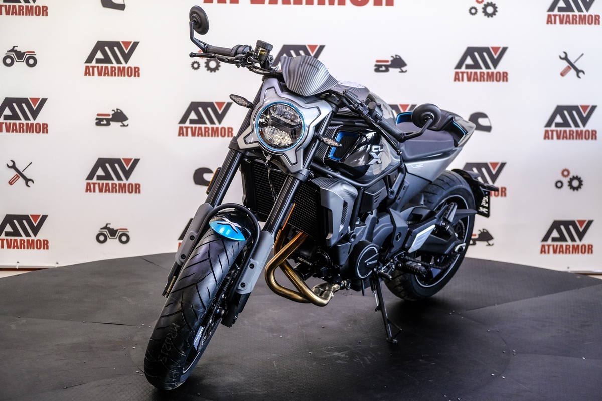 Яркий и мощный байк CFMOTO 700 CL-X уже в наличии