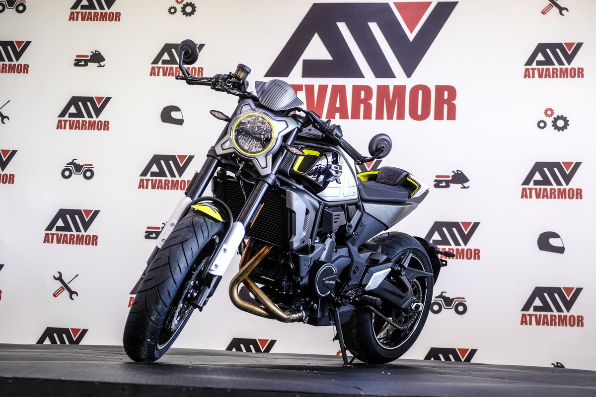 Яркий и мощный байк CFMOTO 700 CL-X уже в наличии