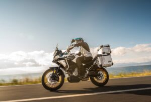 CFMOTO 700MT ADVANCED (ABS) (2025)