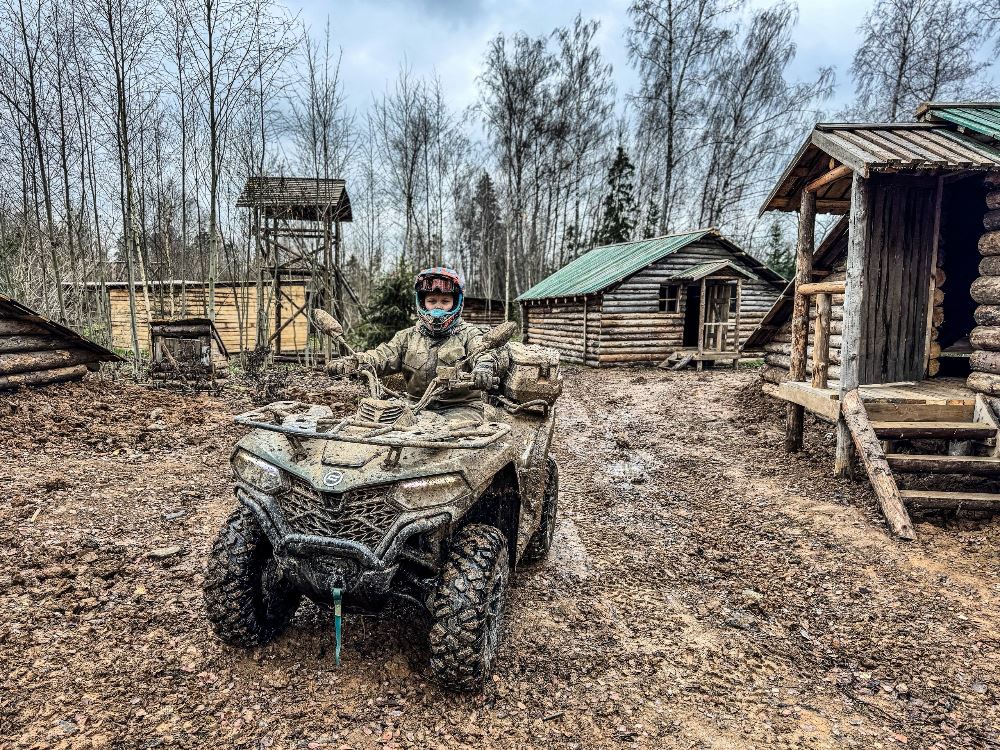 Команда ATVARMOR Club исследовала маршрут до кинопарка Москино