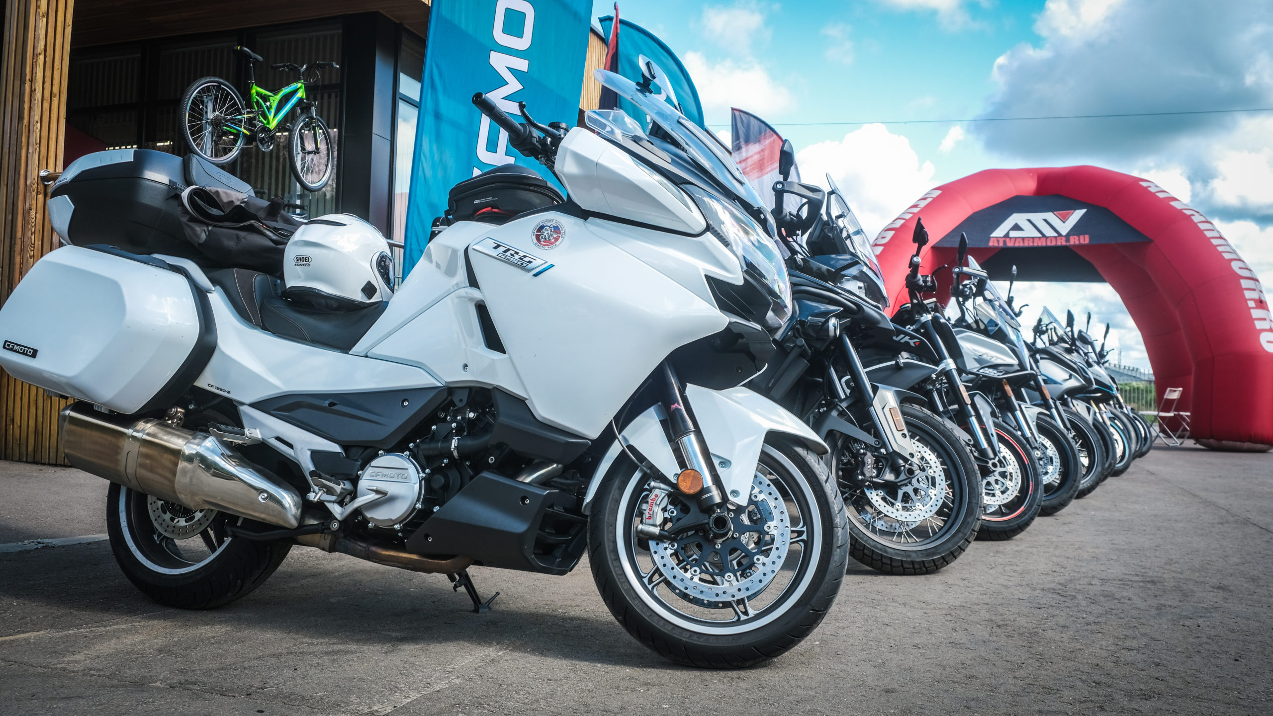 Специальное предложение на туристический флагман CFMOTO 1250TR-G